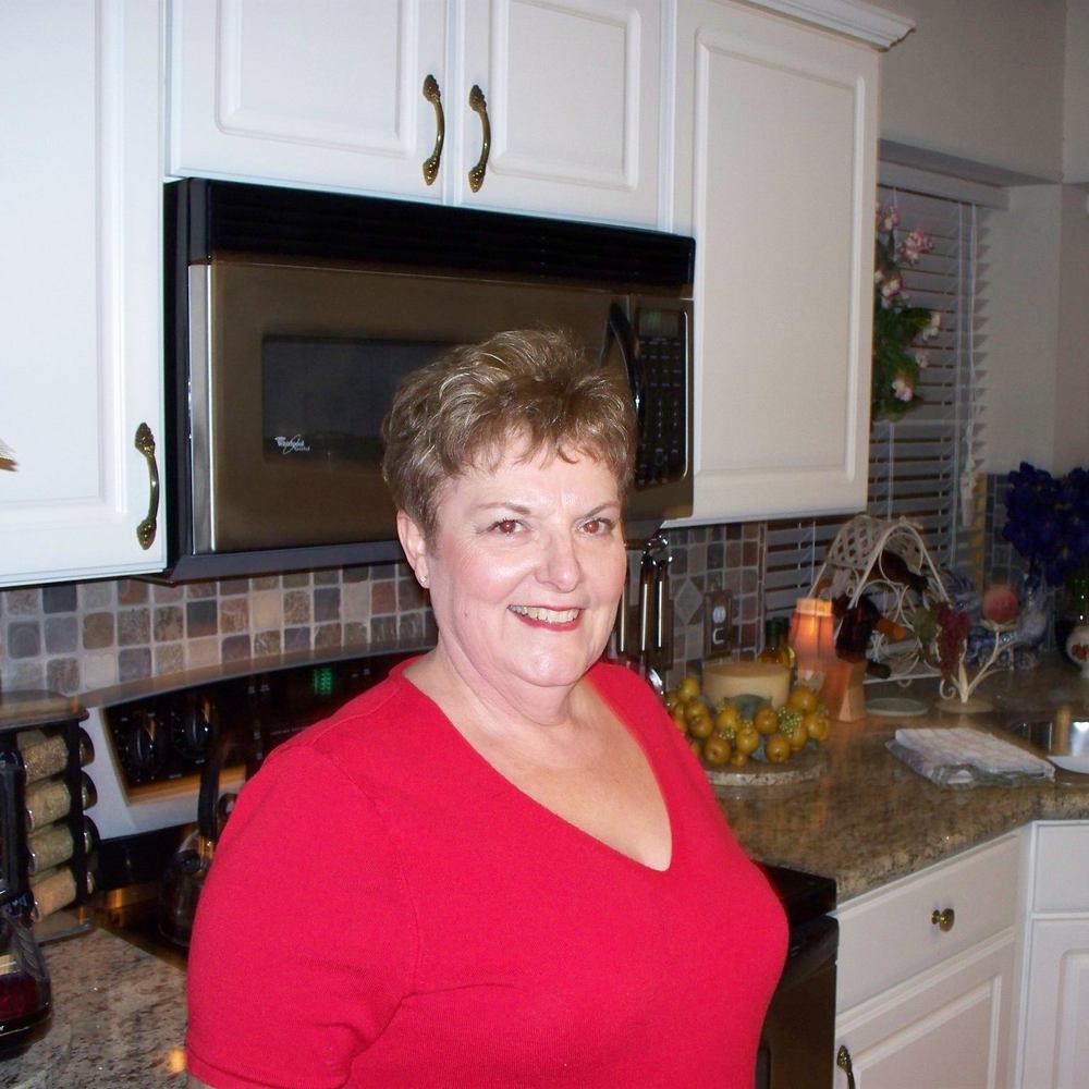 Meet your Posher, Gloria